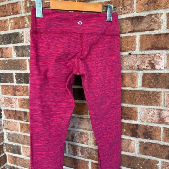 LULULEMON   * Wunder Under Crop II Diamond Jacquard Space Dye Bumble Berry Sz 4 - Picture 8 of 16